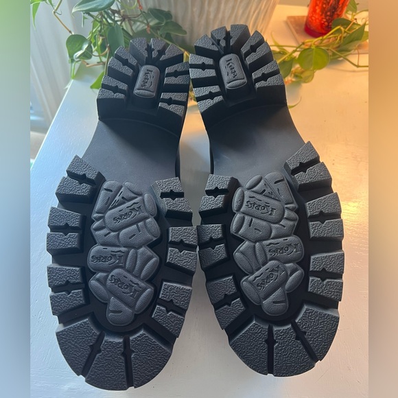 NWOT Mary Jane’s - Picture 2 of 5